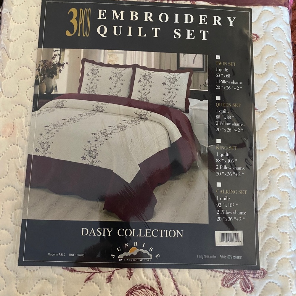 3Pieces Embroidery Quilt